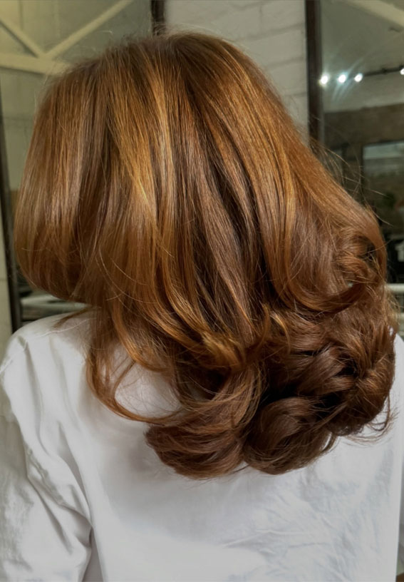 35 Trending Medium Layered Haircuts : Warm Caramel Layers with Voluminous Curls