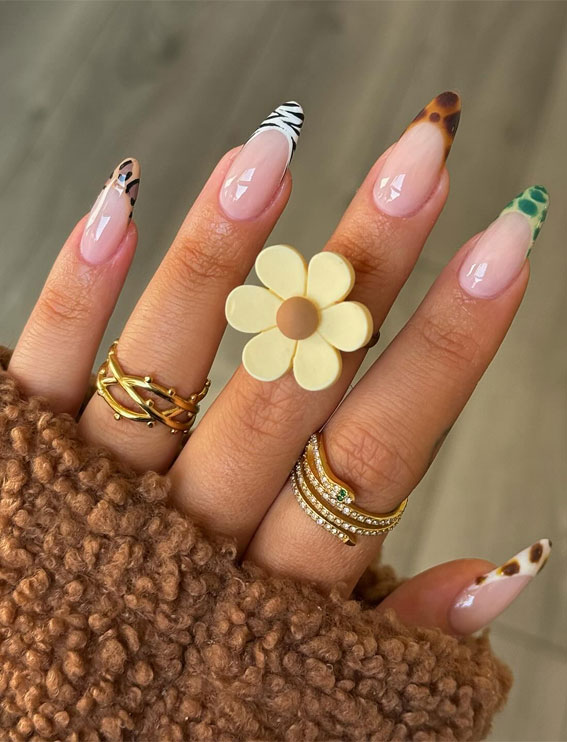 40 Trendsetting Autumn Nail Designs : Wild French Tip Medley