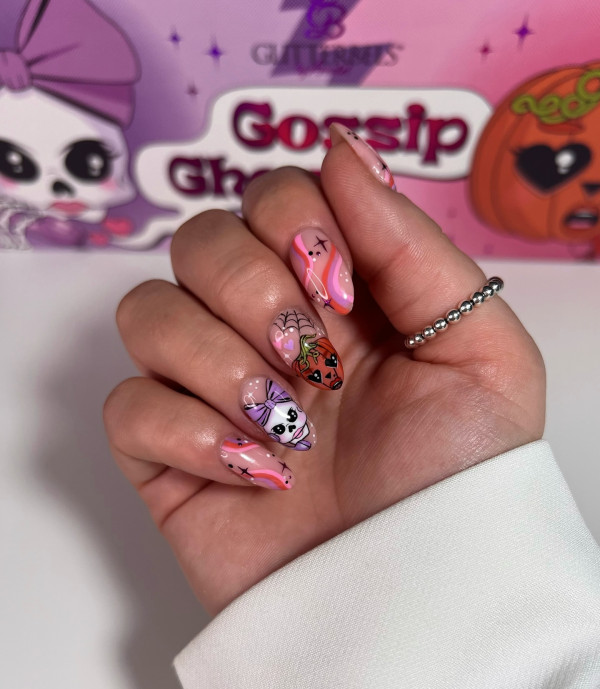 40 Halloween Nail Designs to Try This Season : Cute Candy Skull Vibes