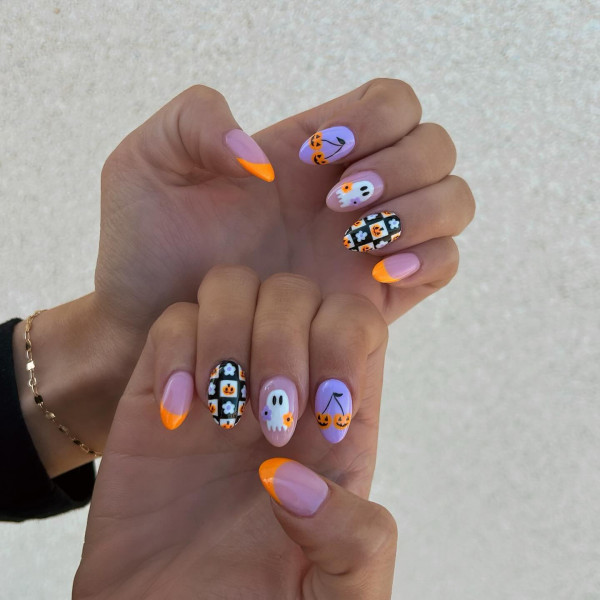 40 Halloween Nail Designs to Try This Season : Pumpkin Patch Fun