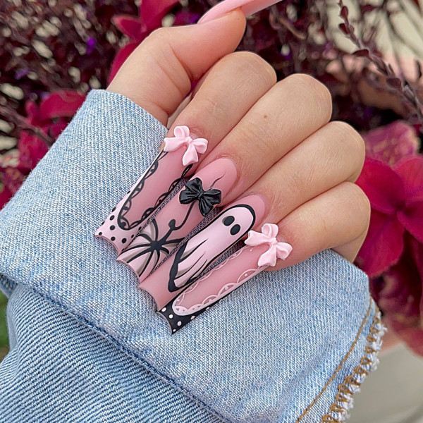 40 Halloween Nail Designs to Try This Season : Pretty in Pink Spooky Chic