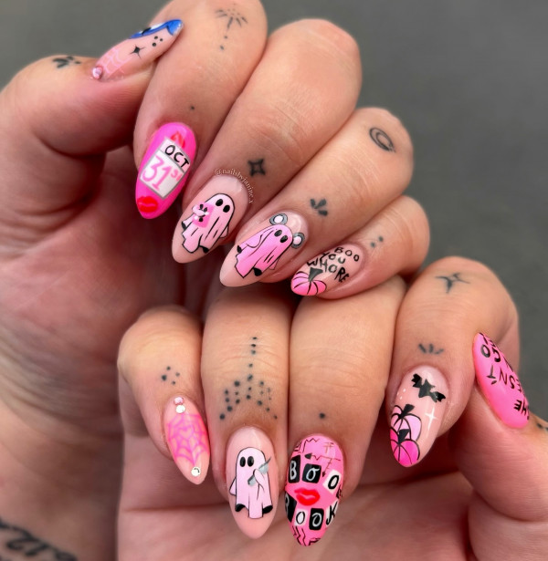 40 Halloween Nail Designs to Try This Season : Pink Boo-tiful Halloween