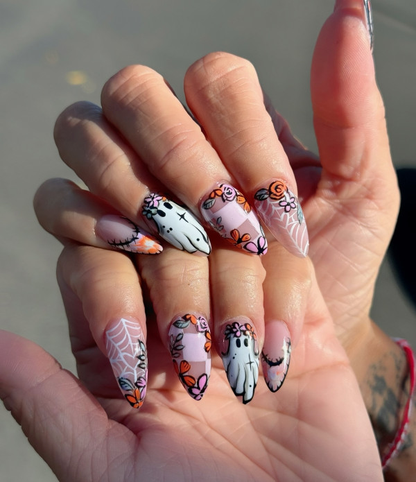 40 Halloween Nail Designs to Try This Season : Floral Ghost Glam