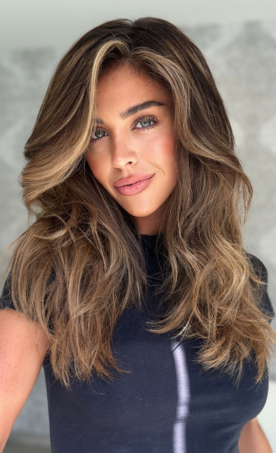 Bronzed Honey Glow, Best Subtle Hair Colour Idea, subtle hair colour, subtle hair colour for brown hair, Subtle hair colour for dark hair, Subtle hair colour for brunettes, hair colours