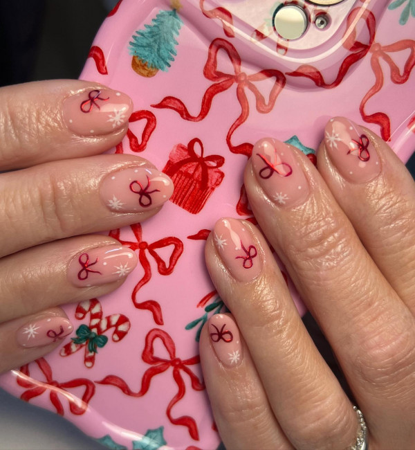 42 Festive Christmas Nail Art Ideas to Sleigh This Year : Red Bow Nails