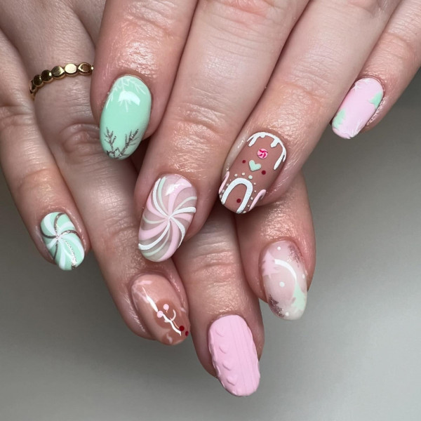 Sweet Christmas Pastels, Christmas Nail Ideas, festive Christmas nails, Xmas nail art, cute christmas nails, festive nail designs, Christ mas nail art