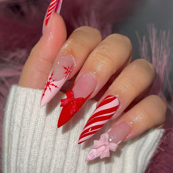 Bow & Candy Cane Pink & Red Nails, Elegant Christmas nails, cute Christmas nails, glitter nails, christmas nails nude