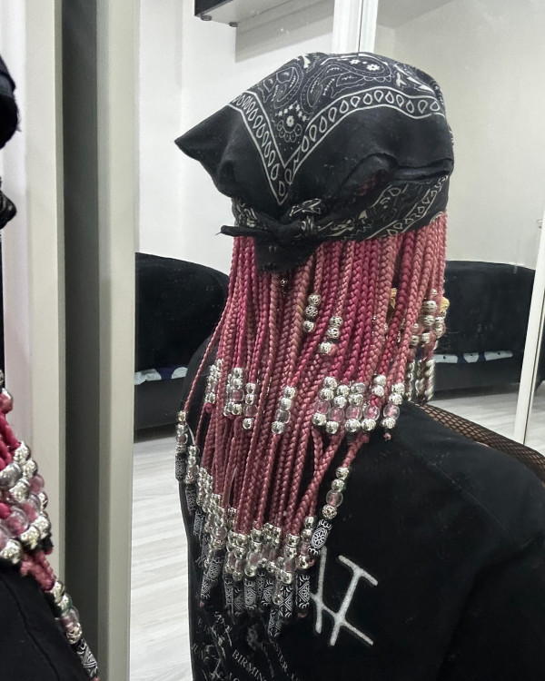 Edgy Pink Fulani Braids with Silver Beads, Fulani Braids with beads, Fulani braids, goddess braids fulani braids with curls