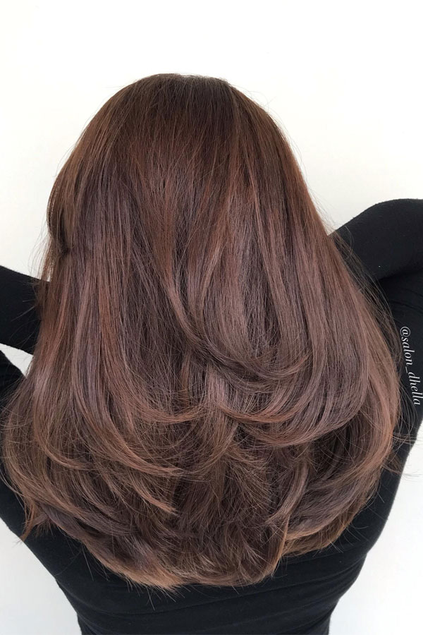 25 Beautiful Brunette Hair Colour Looks : Warm Chestnut Layers