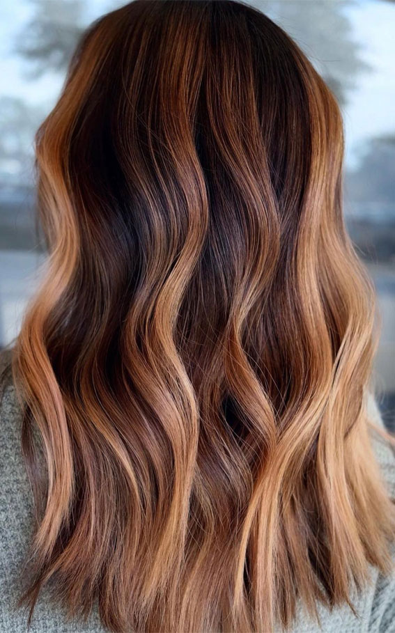 30 High Contrast Balayage Ideas For a Dimensional Look : Cinnamon Spice Elegance