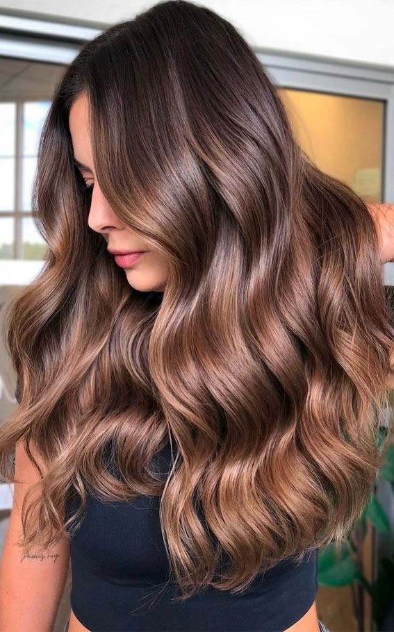 Glamorous Mocha Waves, mocha mousse hair colour, mocha hair, mocha hair colour, brunette hair colour, mocha mousse long bob