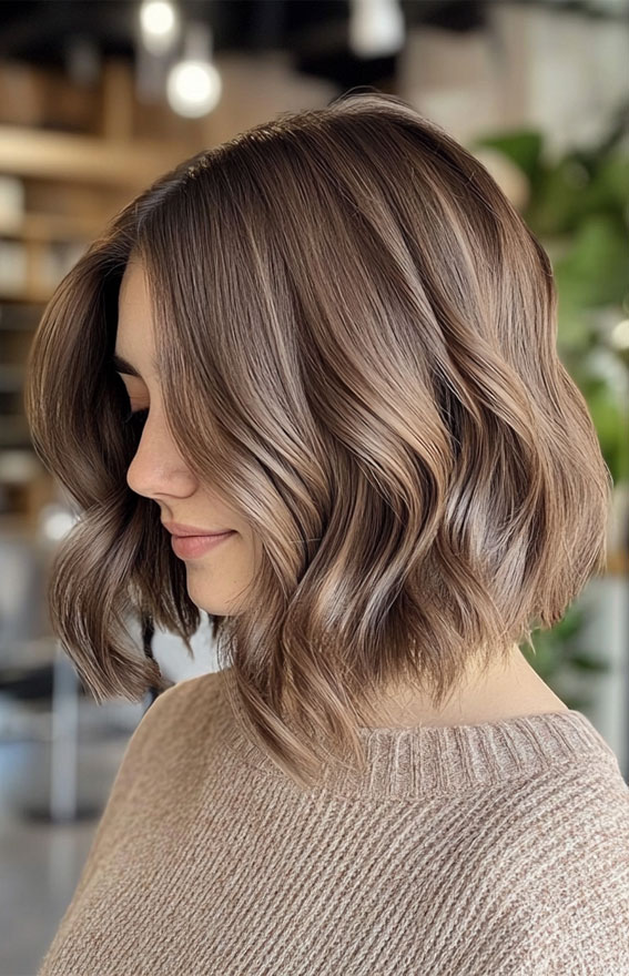 35 Hot Mocha Mousse Hair Colour Ideas : Classic Mocha Bob