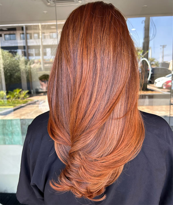 50 Stunning Warm Hair Colour Ideas : Sunlit Caramel Long Layers