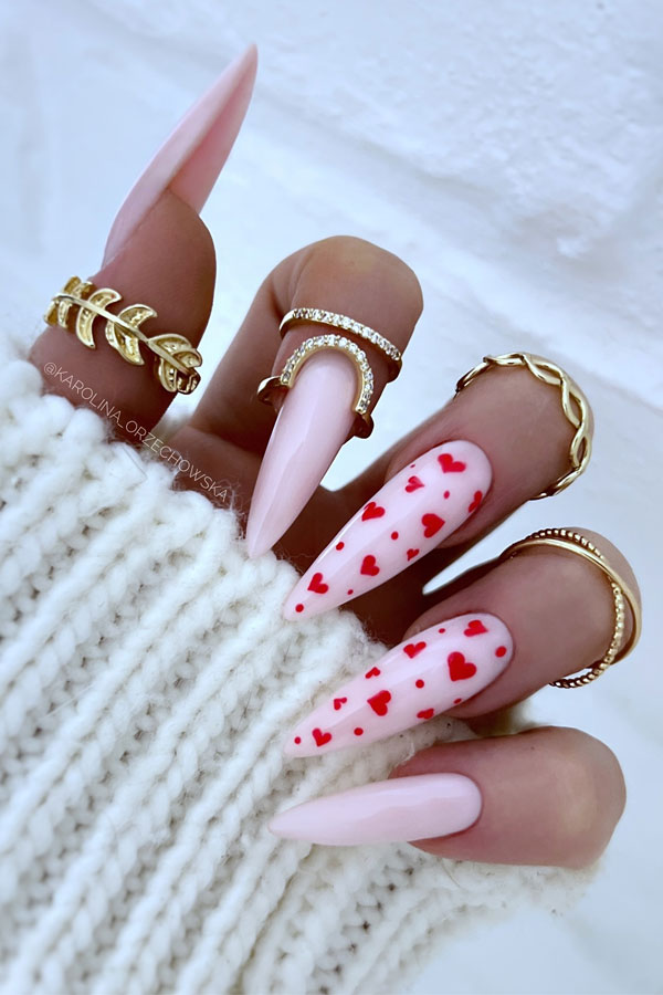 36 Cute Valentine’s Day Nails : Romantic Red Heart Pattern Almond Nails