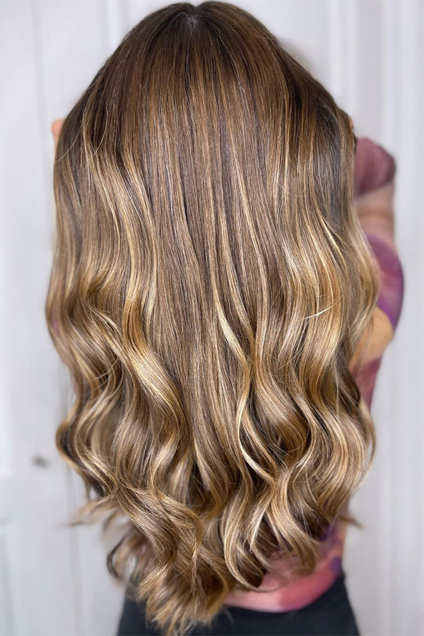 Golden Toffee Blonde with Natural Waves