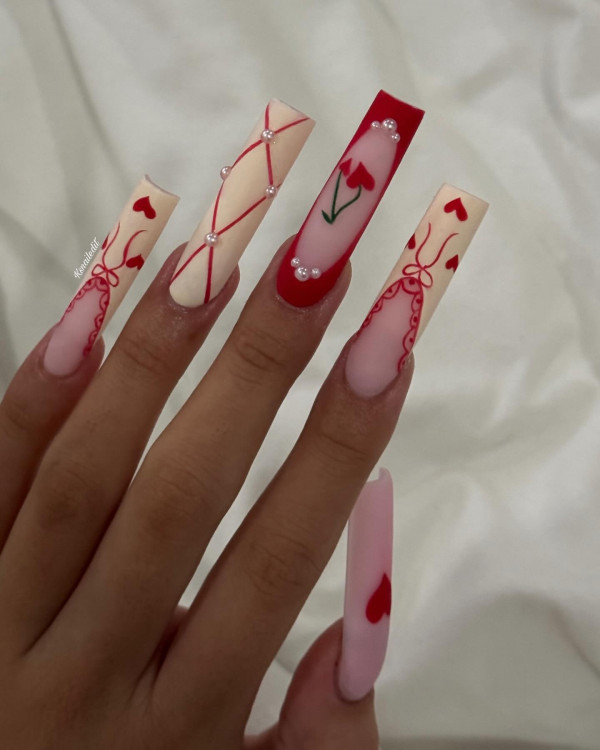 30 Valentine’s Day Nails Acrylic : Lace-Inspired French Tip Nails