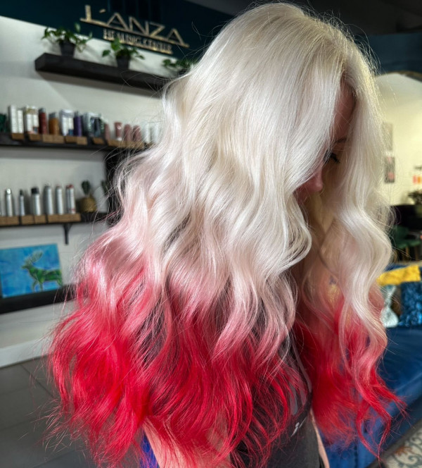 Platinum Blonde with Fiery Red Ombre Waves, Hair Colours with Dip-Dye Ends, Hair Colour Ideas with Dip-Dye Tips, dip-dyed hair colour ideas, dip dye hair