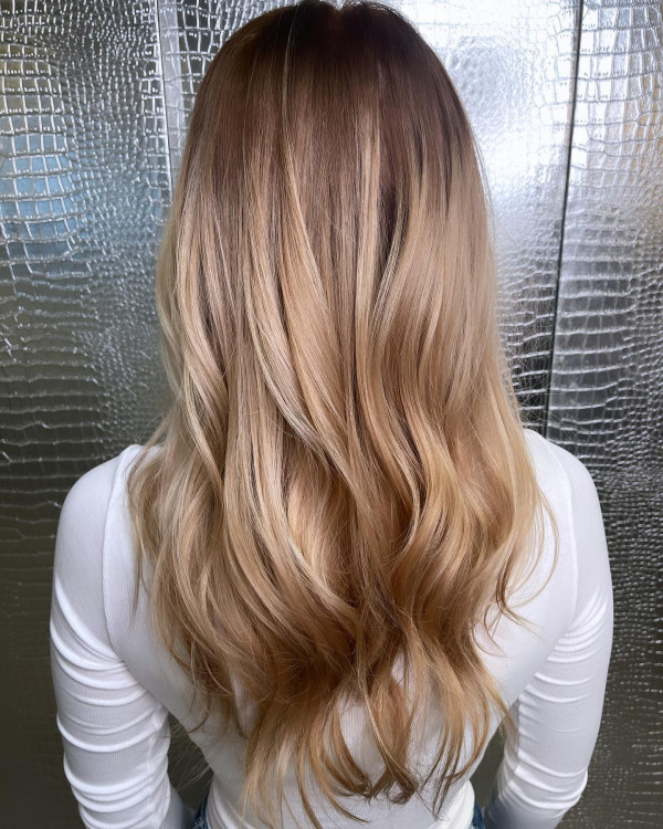 32 Teddy Bear Brunette Hair Colour Ideas : Soft Honey Blonde Ombre