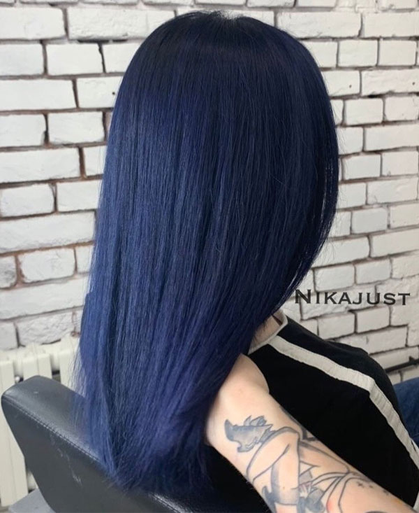 27 Stunning Dark Blue Hair Colour Ideas : Sleek Sapphire Shine Straight Long Bob