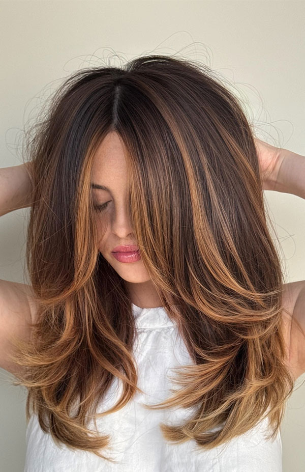 50 Stunning Warm Hair Colour Ideas : Voluminous Bronde Long Layers