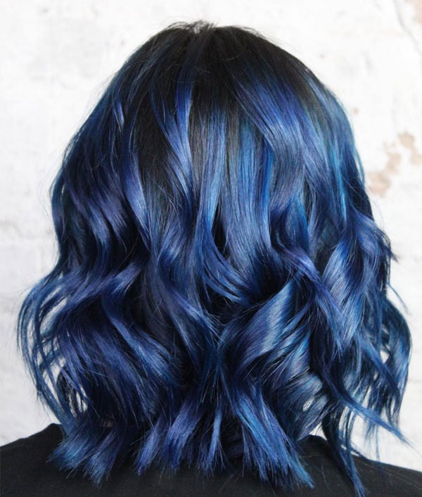 27 Stunning Dark Blue Hair Colour Ideas : Dark Blue on Wavy Long Bob Black Hair