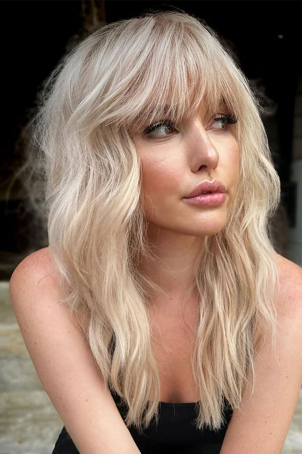 38 Best Long Shag Haircuts For A Lived-In Look : Platinum Beachy Shag