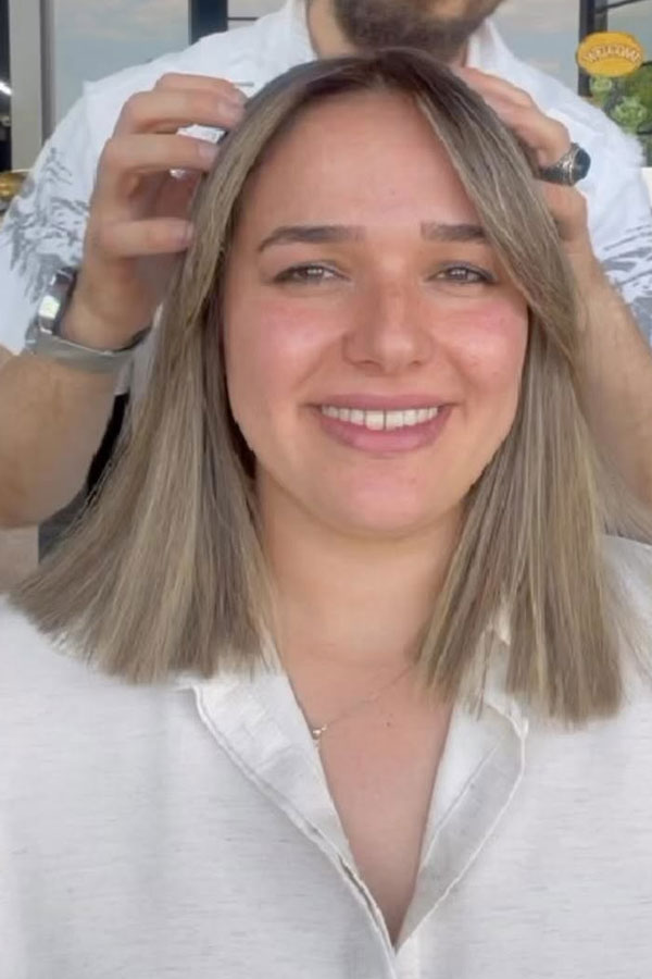 30 Flattering Long Bob Haircuts for Chubby Faces : Thin Hair Blunt Lob with Soft Curtain Bangs