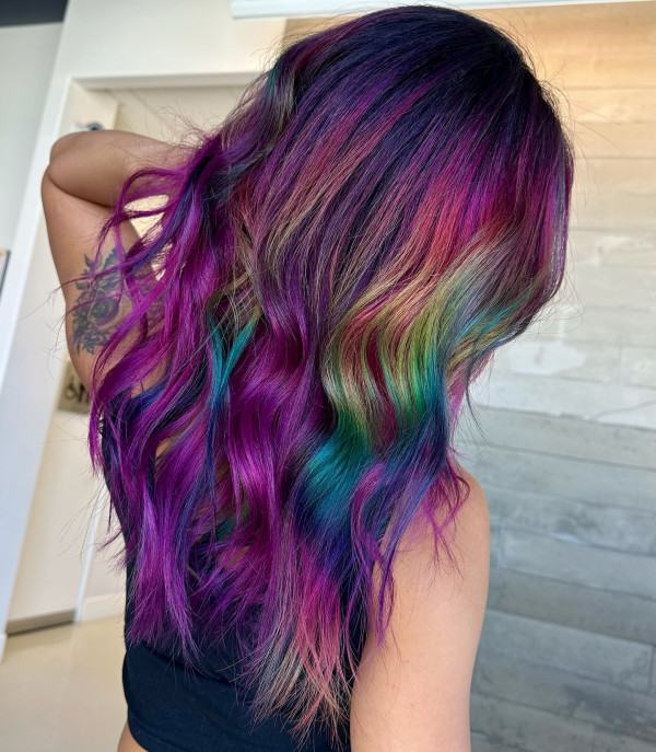 20 Enchanting Mermaid Hair Colours : Purple, Emerald Green and Ocean Blue