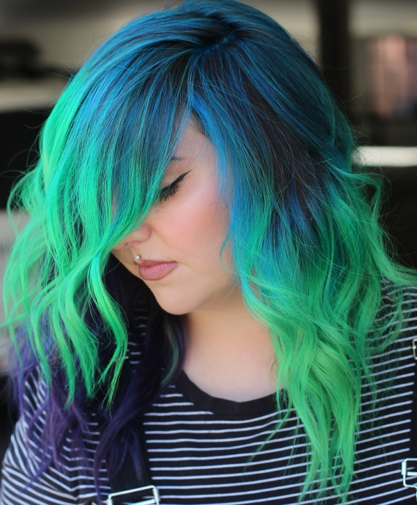 20 Enchanting Mermaid Hair Colours : Oceanic Siren Glow