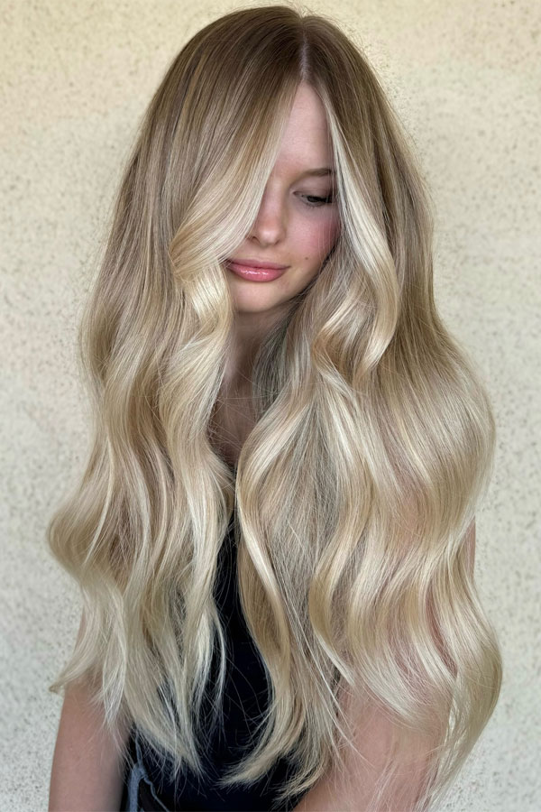 40 Blonde Hair Shades to Lighten Up Your Look : Honey Beige Blonde Waves