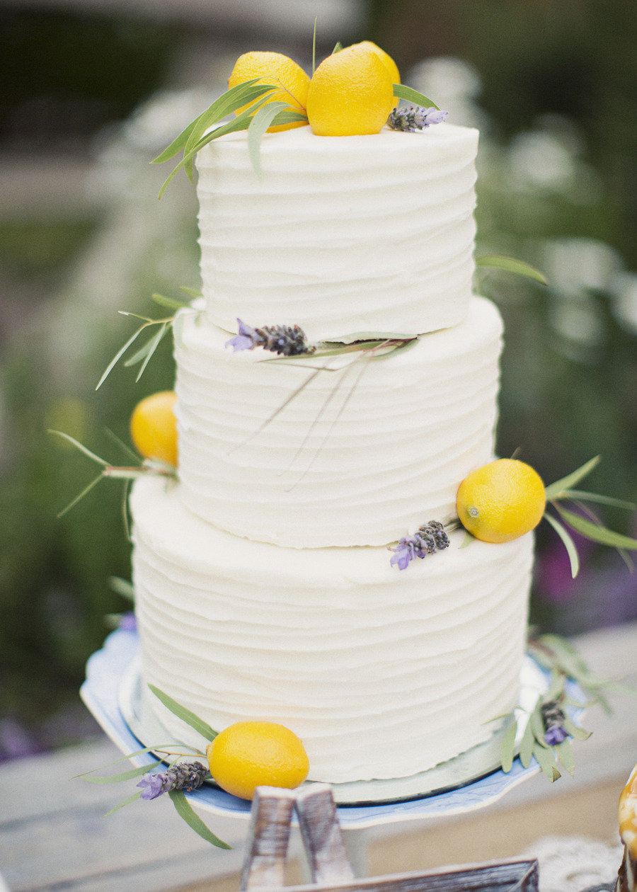 lemon lavender wedding cake,wedding cakes ideas,wedding cakes