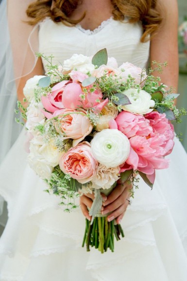 20 Breathtaking Peony wedding bouquet