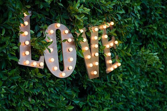 love wedding light decorations