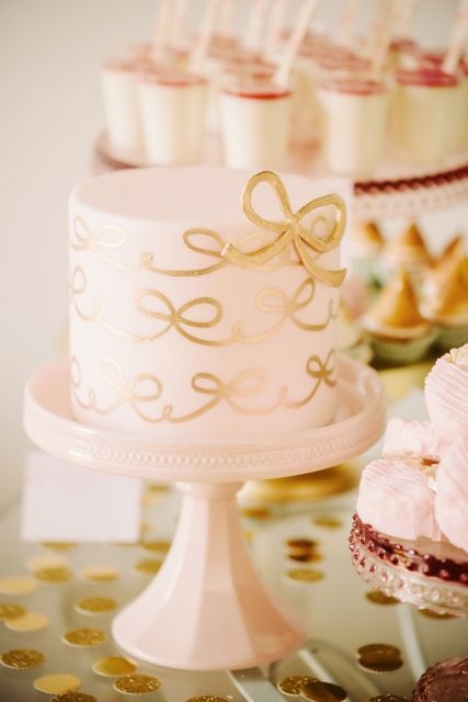 pink and gold wedding cakes