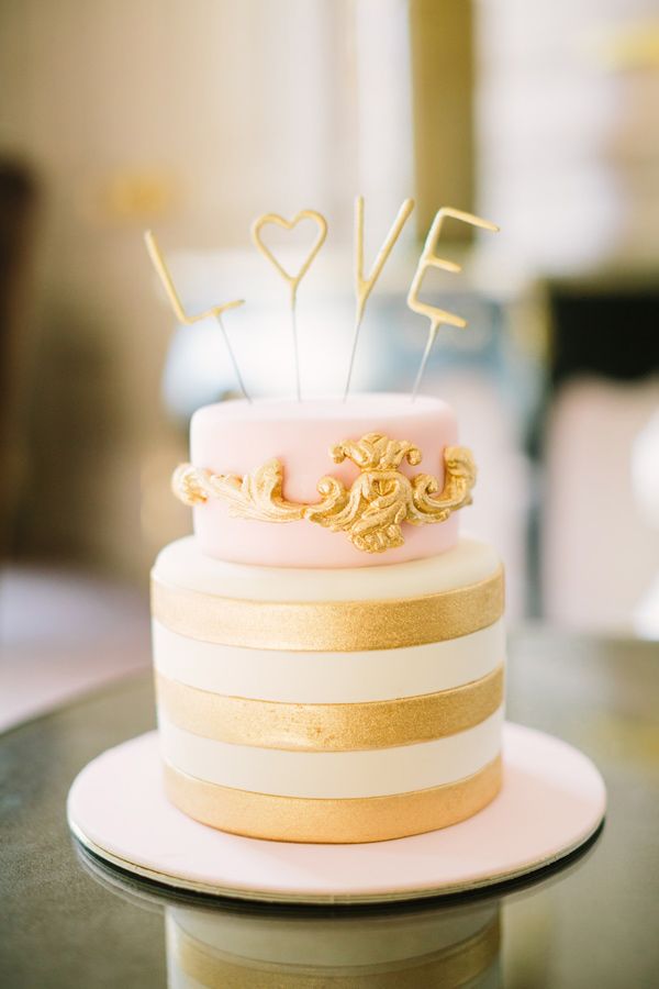 pink and gold wedding cake,love cake topper,love letter wedding cake topper
