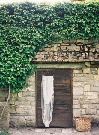 bridal veil,wedding in italy,elopment