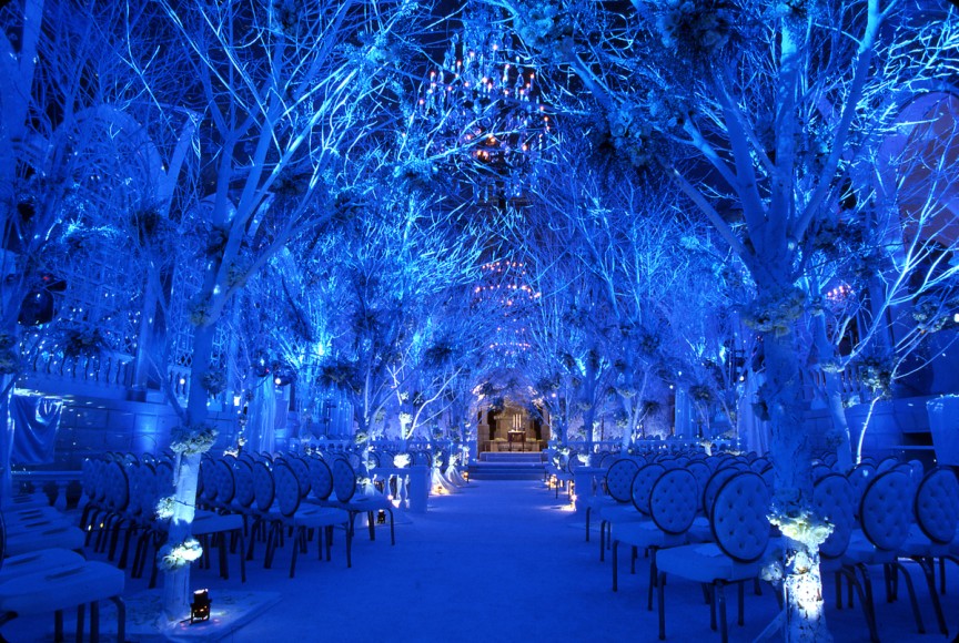 10 outdoor wedding twinkle lights