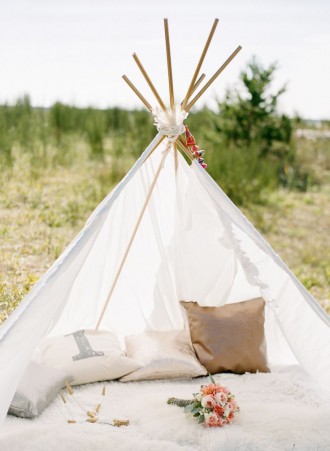 Bohemian Beach Wedding Palettte { Peach and Sage Colour