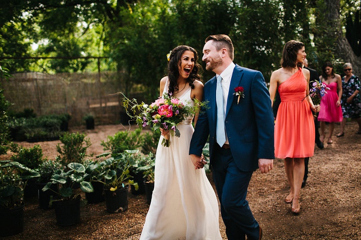 Photography : rebeccacaridad-manzanita.com | Relaxed and Intimate Wedding ceremony | fabmood.com #intimate #weddingceremony