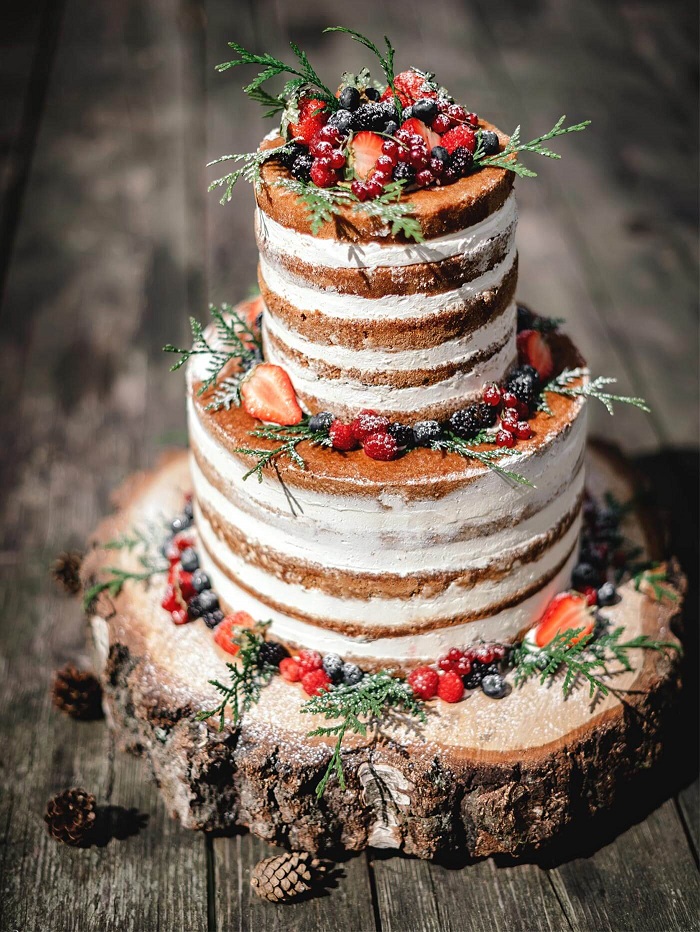 Semi Naked Naked Rustic Wedding Cakes You Have To See