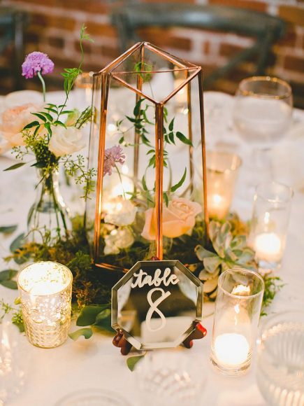 45 Ways To Dress Up Your Wedding Reception Tables 1 - Fab Mood ...