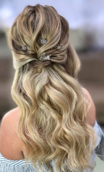 Best Half Up Half Down Hairstyles For Everyday To Special Occasion 1 ...