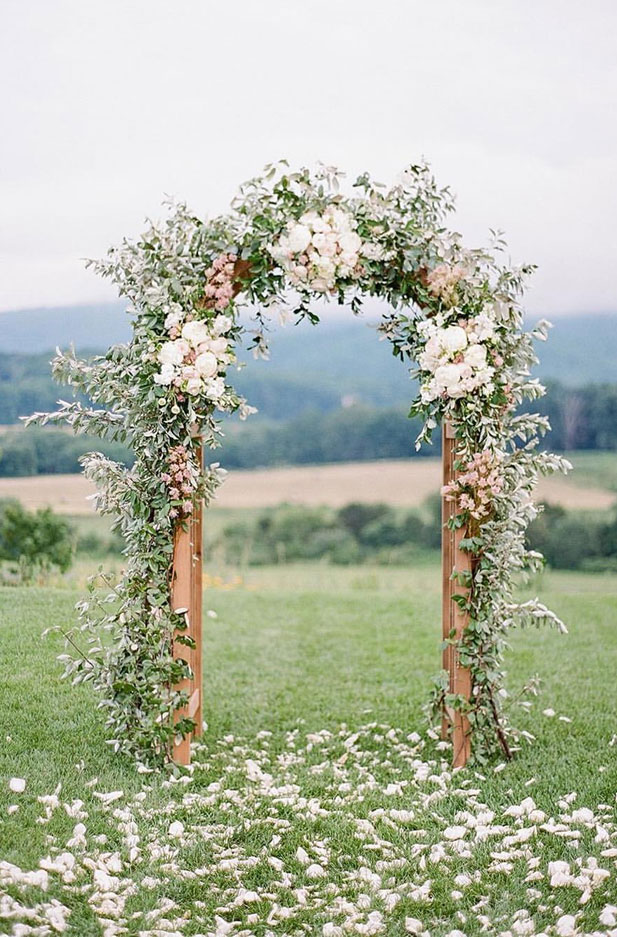 27 Beautiful Floral Wedding Arches To Swoon Over 1 - Fab Mood | Wedding ...