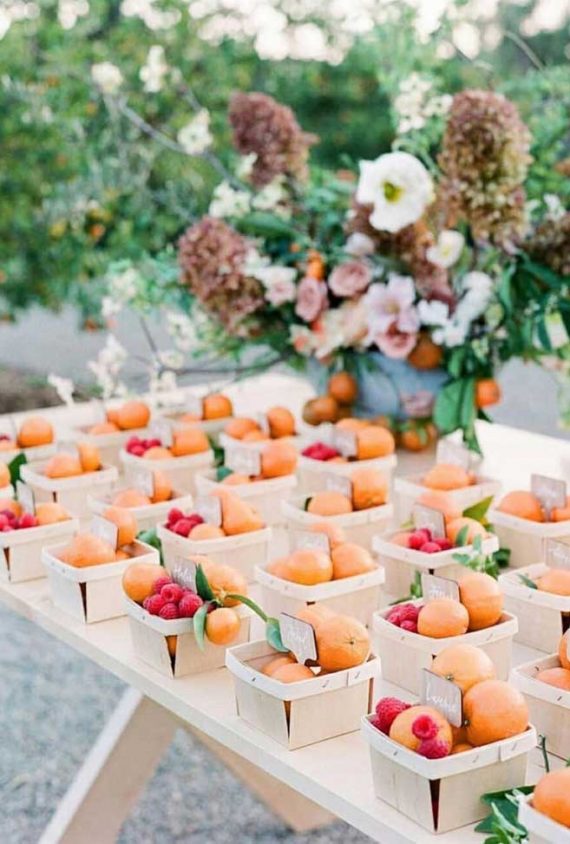 57 Insanely Creative Escort Cards And Seating Displays 1 - Fab Mood ...