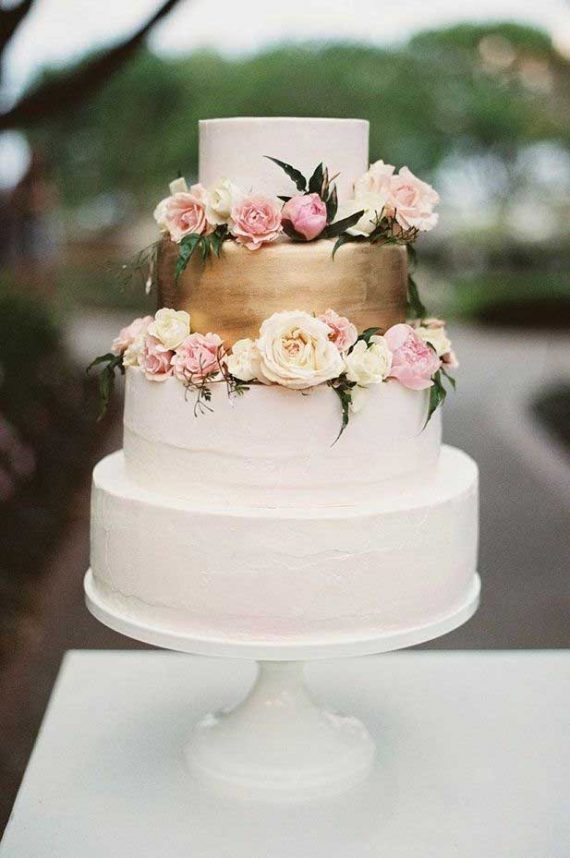 The most beautiful wedding cakes that will have wedding guests' attention!