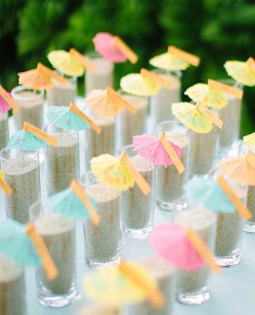 57 Insanely Creative Escort Cards And Seating Displays 1 - Fab Mood ...