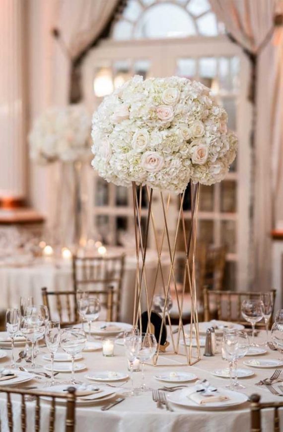 45 Ways To Dress Up Your Wedding Reception Tables 1 - Fab Mood