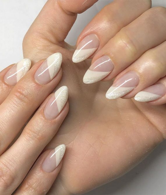 10 French Tip Nails Inspired - Spring Nail trends to wear now, French Nails
