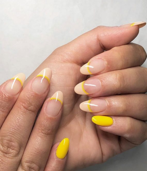 10 French Tip Nails Inspired - Spring Nail trends to wear now, French Nails