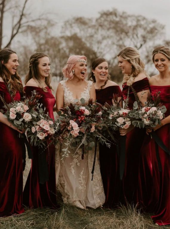 Deep Red Color For Urban Timeless meets Elegant Wedding 1 - Fab Mood ...